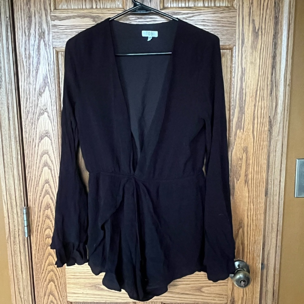 Black bell sleeve romper